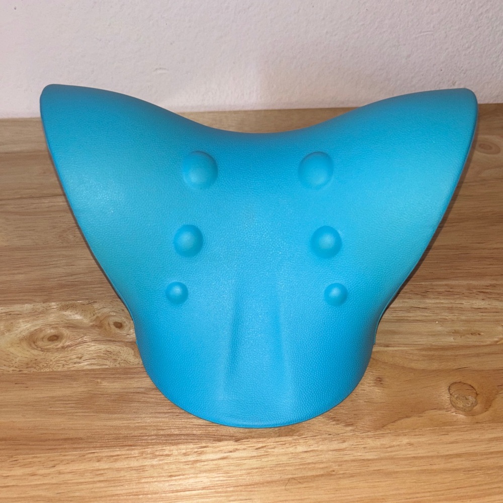 Neck and Shoulder Relaxer, Cervical Traction Device, Neck Stretcher - Picture 7 of 9